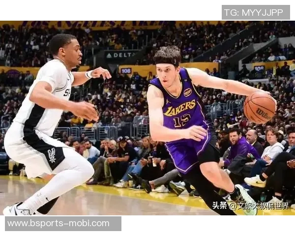 湖人曾计划报价里夫斯四年一亿马刺休赛期将重启追逐战 湖人曾计划报价里夫斯四年一亿马刺休赛期将重启追逐战