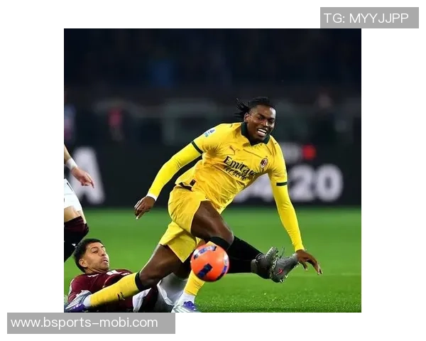 阿莱格里成功将莱奥打造成中锋埃尔纳内斯赞教练培养能力