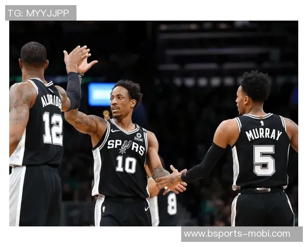 马刺7连胜展现团队实力多名球员轮流成为得分王 马刺7连胜展现团队实力多名球员轮流成为得分王