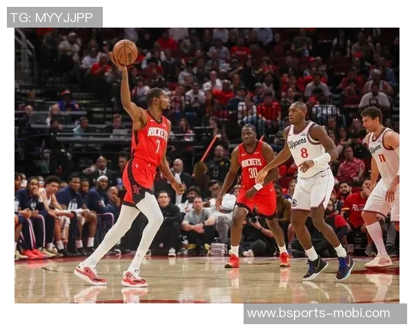 乌度卡谈戈贝尔禁区表现强调掩护对KD出手机会的重要性